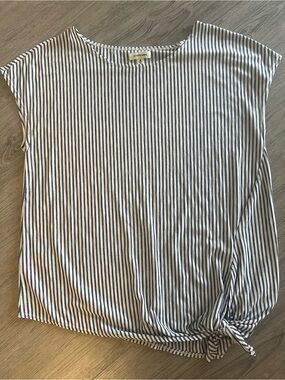 Max Studio Navy & White Striped Knot Hem Tank Top | Workwear